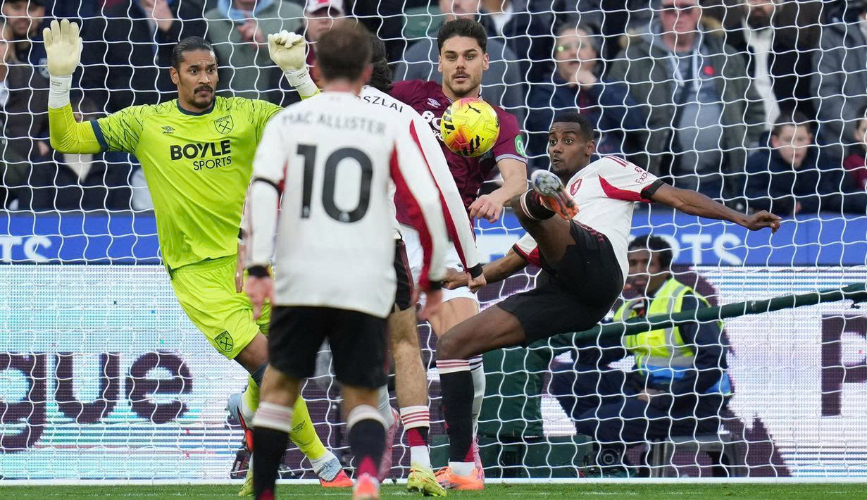 Thời kỳ hậu Salah dần hình thành tại Liverpool - Ảnh 1.