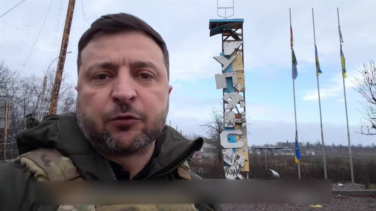 Ông Zelensky thăm thành phố Nga mới tuyên bố kiểm soát ở Kharkov