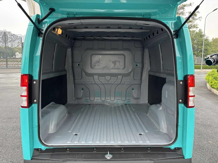 VinFast EC Van - Ảnh 2.