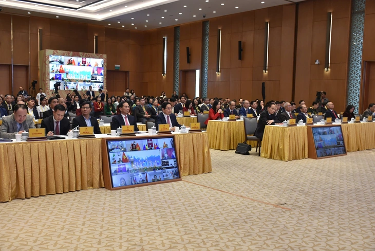 Thủ tướng: Huy động nguồn lực người Việt ở nước ngoài cho phát triển khoa học - công nghệ - Ảnh 2.