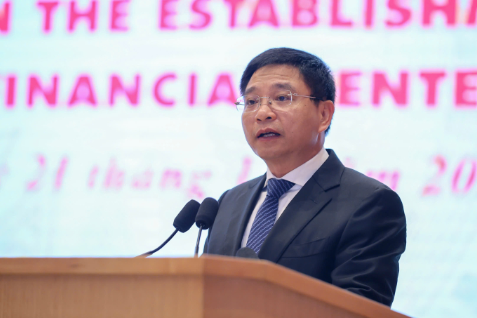 Bộ trưởng Tài chính Nguyễn Văn Thắng phát biểu tại hội nghị, ngày 21/12. Ảnh: MOF