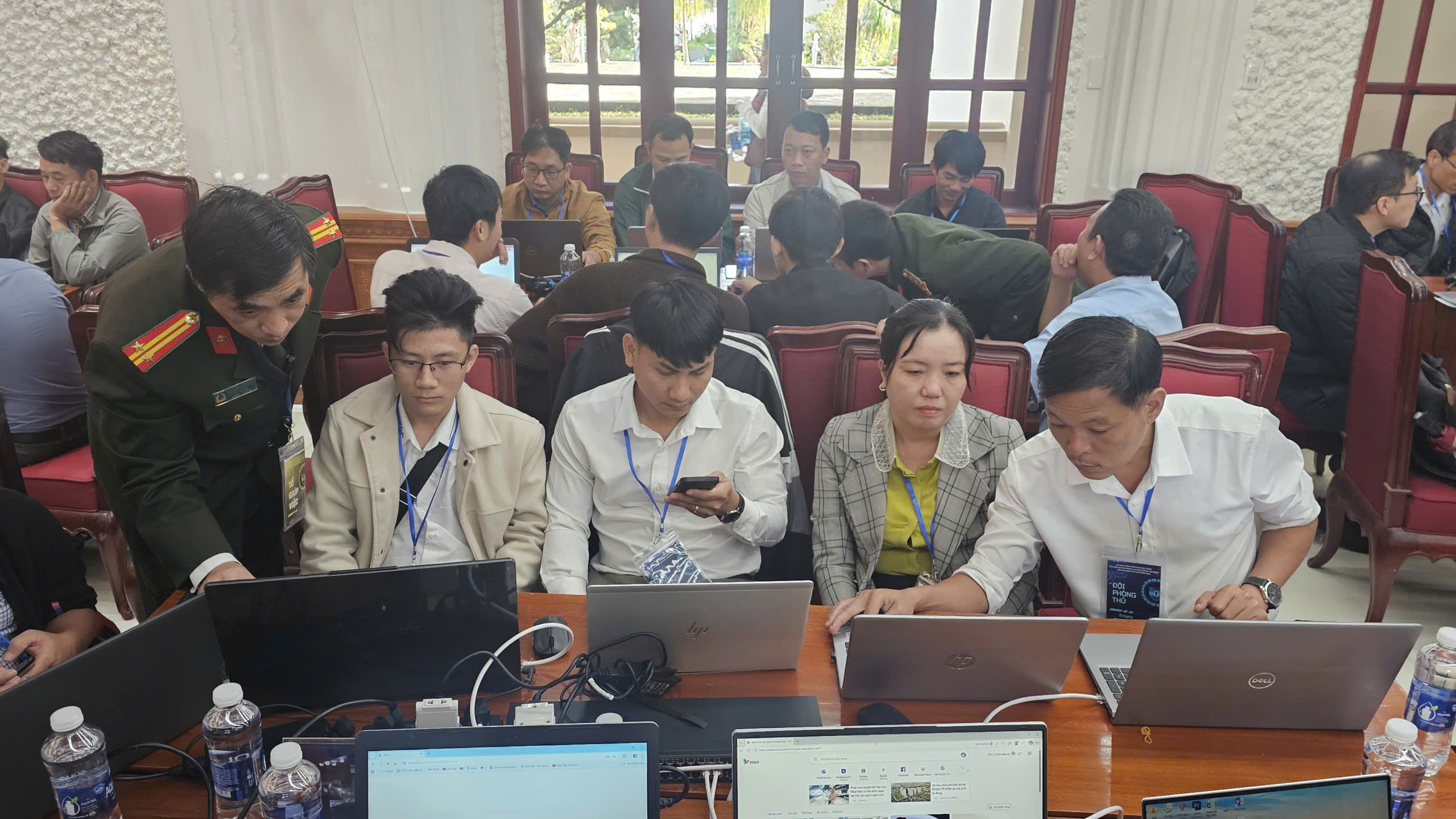 Diễn tập bảo đảm an ninh mạng tại Lâm Đồng: Cuộc chiến trên chiến trường mô phỏng - Ảnh 1. Diễn tập bảo đảm an ninh mạng tại Lâm Đồng: Cuộc chiến trên chiến trường mô phỏng - Ảnh 1.