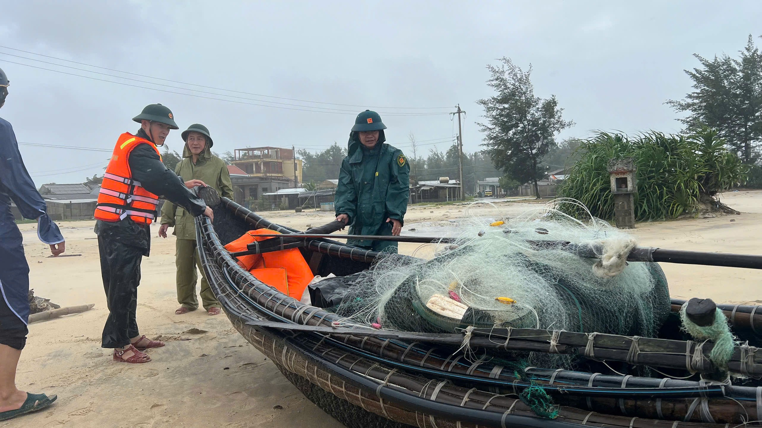 Thực tế rõ ràng, không thể xuyên tạc 1 Thực tế rõ ràng, không thể xuyên tạc - Ảnh 1.