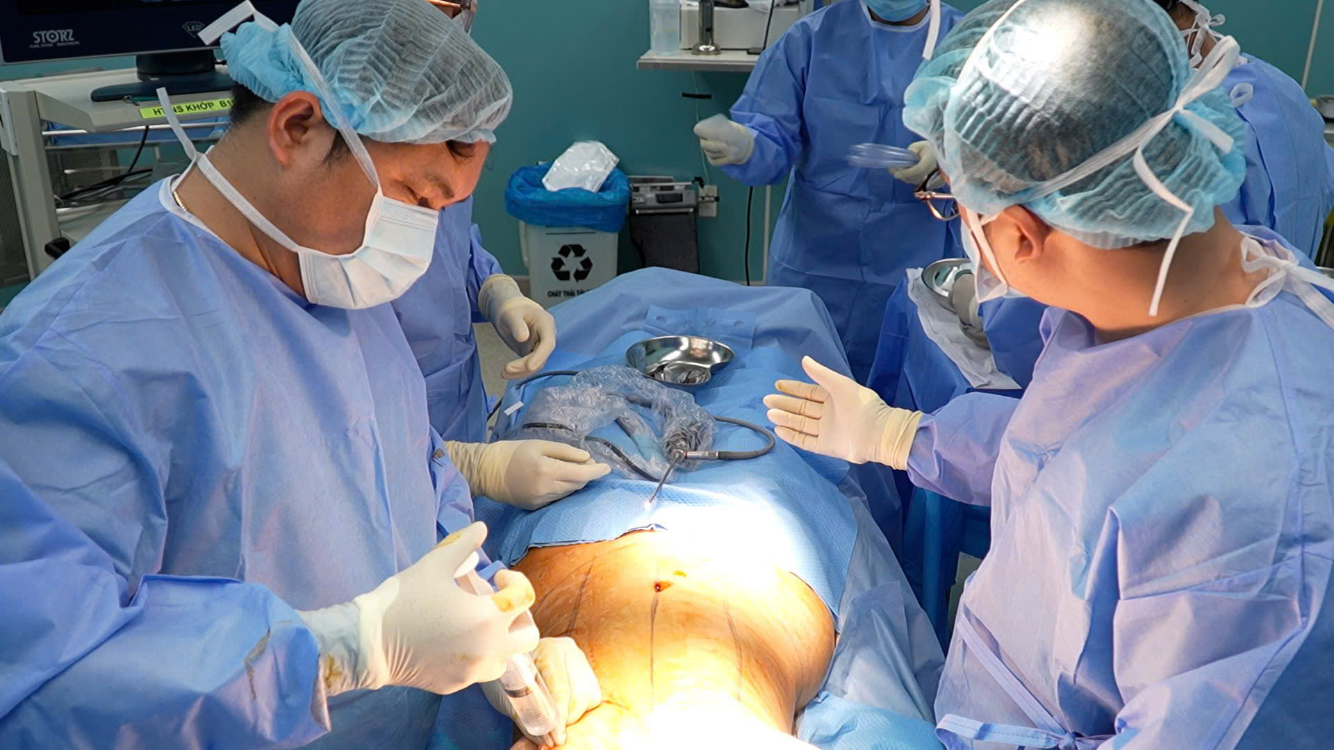 thẩm mỹ - Ảnh 1.