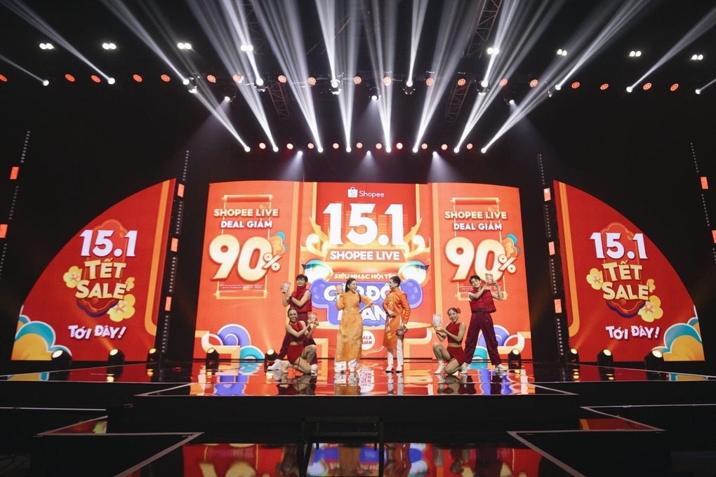 Thương mại điện tử Việt Nam vượt 30 tỷ USD, lọt top 10 tăng trưởng toàn cầu - 1