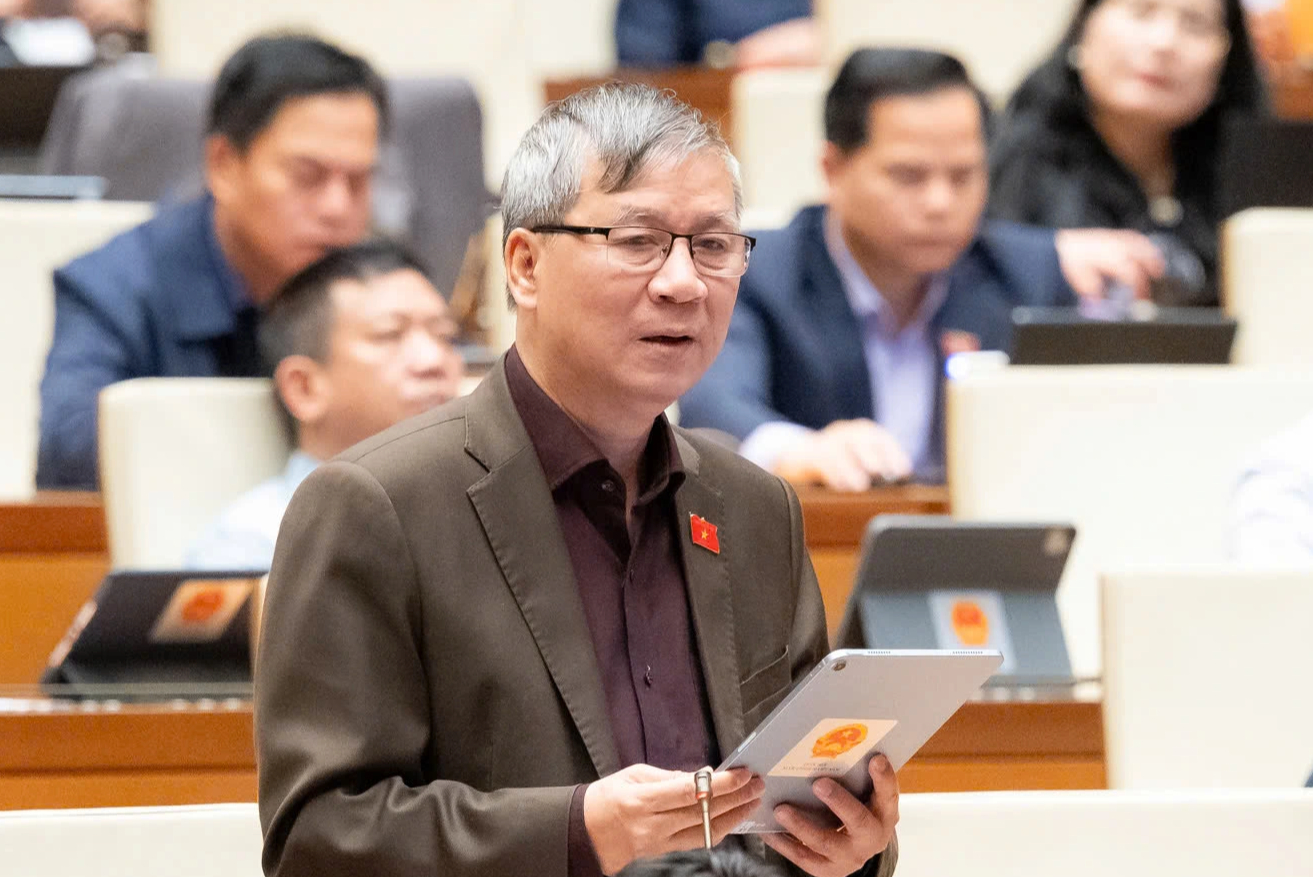 'Thủy điện xả lũ gây thiệt hại thì phải đền bù, thậm chí xử lý hình sự' - Ảnh 1.