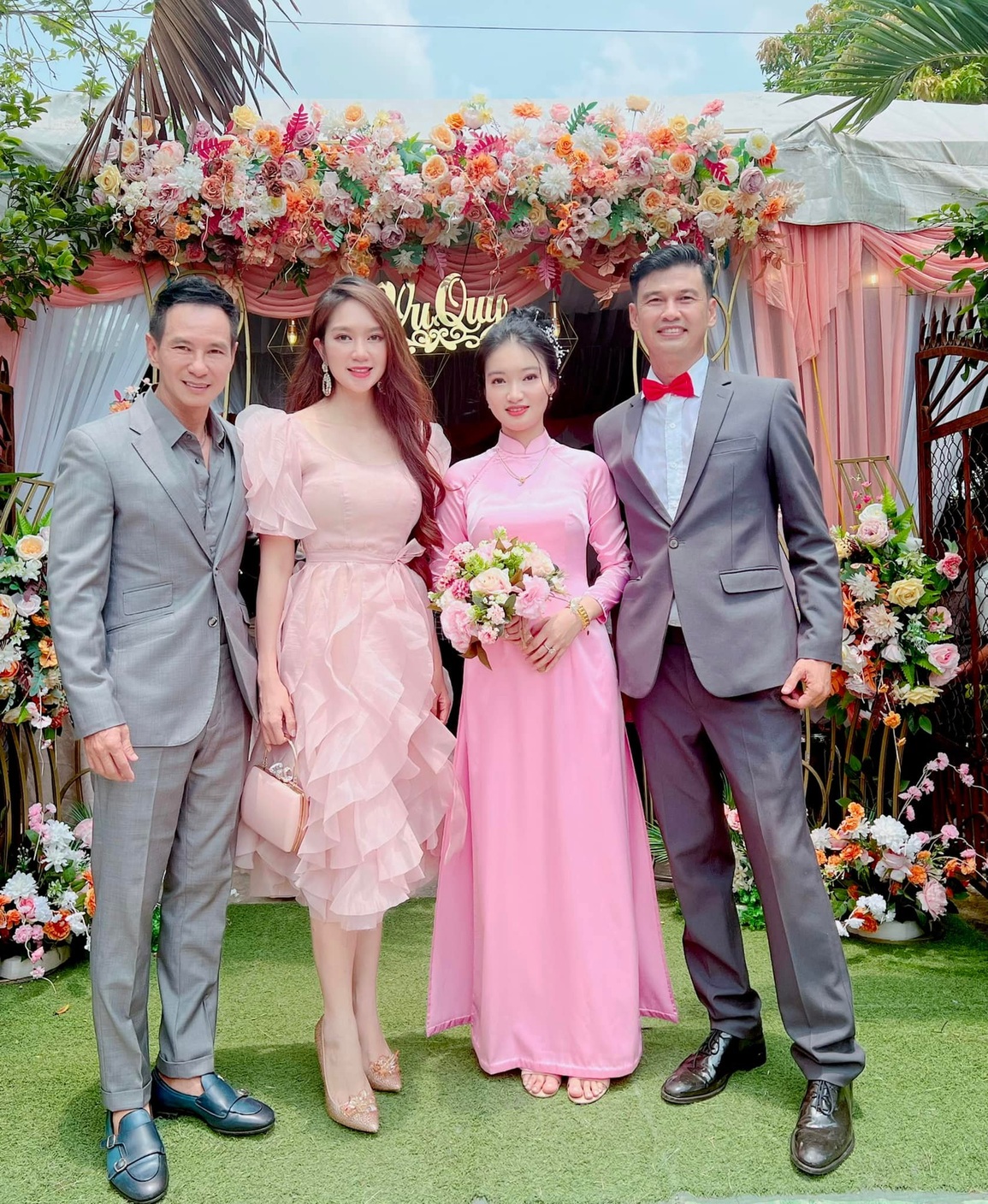 Tiết Cương và Cuộc sống viên mãn: Hậu trường nghệ sĩ cưới vợ kém 26 tuổi - Ảnh 1.