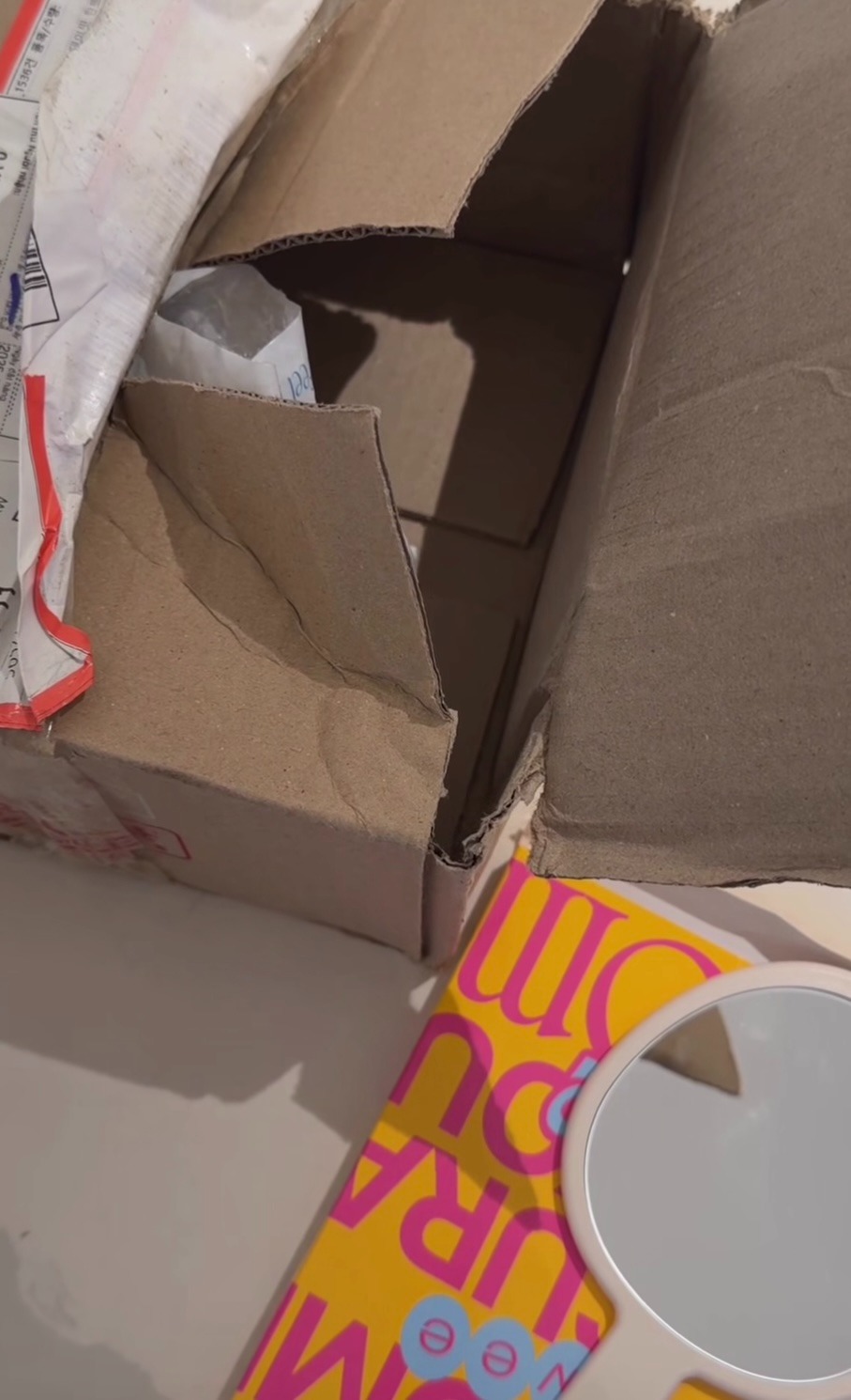 Tiểu Vy uất ức, khóc tức tưởi- Ảnh 2.