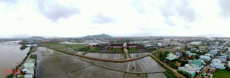 Tiểu chủng viện Làng Sông ở Gia Lai xơ xác sau bão - 1