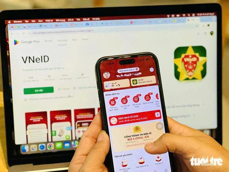 Tin tức sáng 14-12: Cán bộ yêu cầu người dân nộp thêm giấy tờ đã có dữ liệu sẽ bị xử lý 1 Tin tức sáng 14-12: Cán bộ yêu cầu người dân nộp thêm giấy tờ đã có dữ liệu sẽ bị xử lý - Ảnh 1.