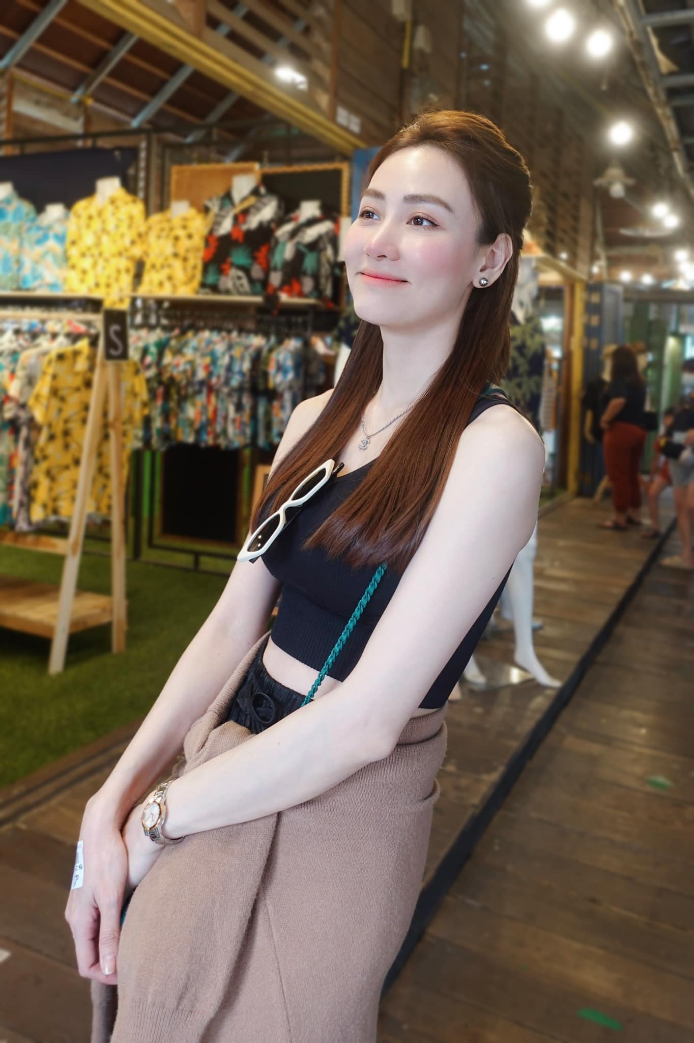 amp;#34;Tình đầu quốc dânamp;#34; thi trượt Hoa hậu Việt Nam có làn da trắng sứ, 40 tuổi amp;#34;hồi xuânamp;#34; đẹp mơn mởn phát mê - 11