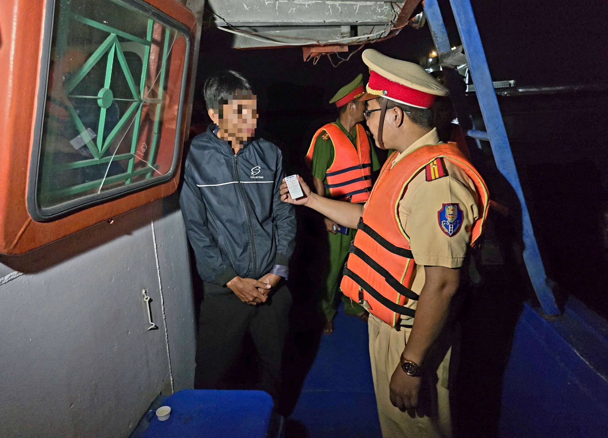 Công an TP.HCM - Ảnh 2.