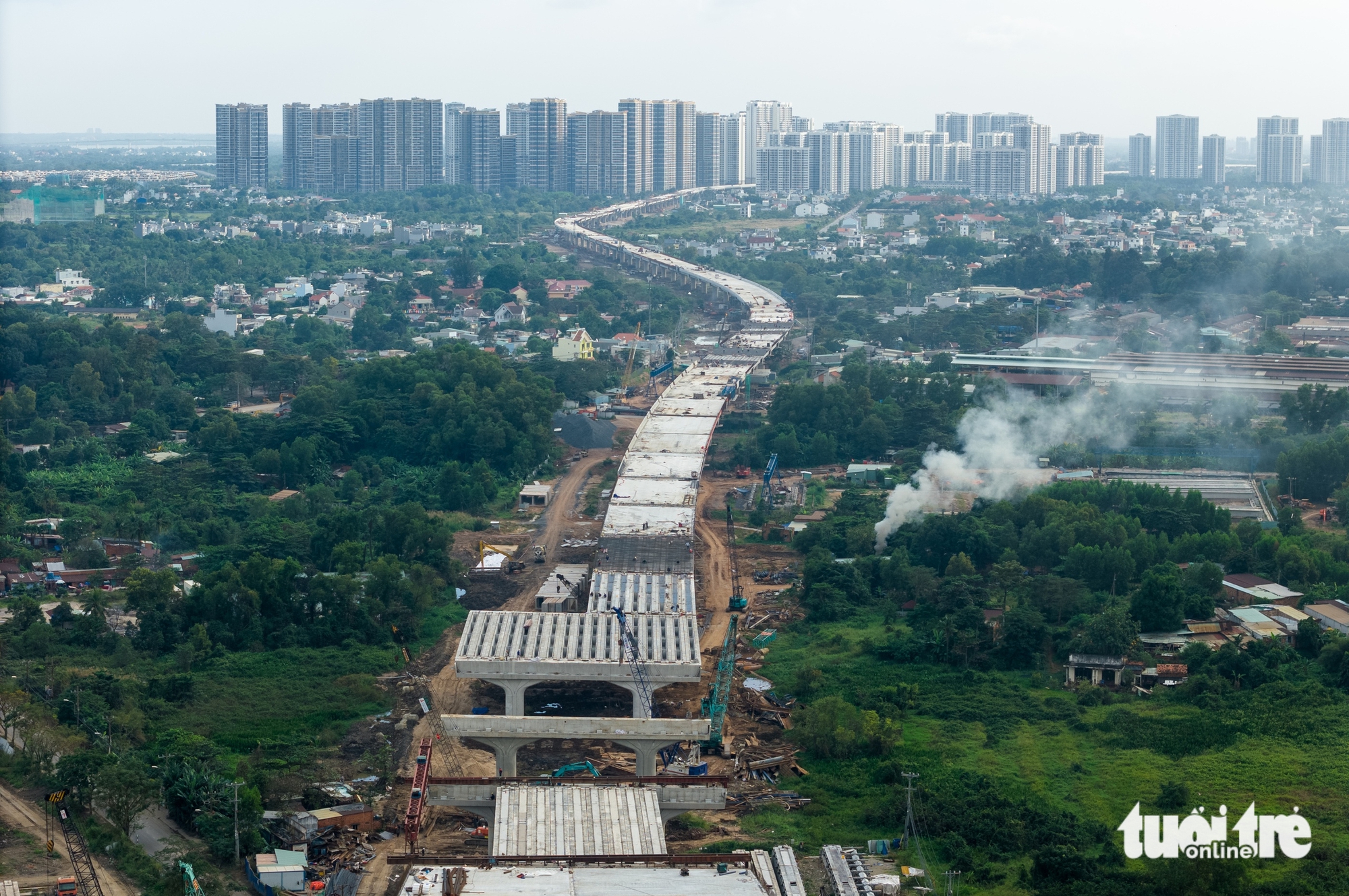 Toàn cảnh 14,7km cầu cạn vành đai 3 TP.HCM chưa thể thông xe như Ban Giao thông hứa 1 Toàn cảnh 14,7km cầu cạn vành đai 3 TP.HCM chưa thể thông xe như Ban Giao thông hứa - Ảnh 1.