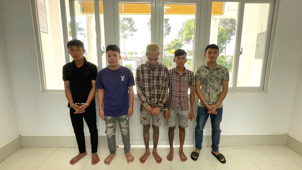 đồng tháp,lừa đảo qua mạng,cướp tài sản