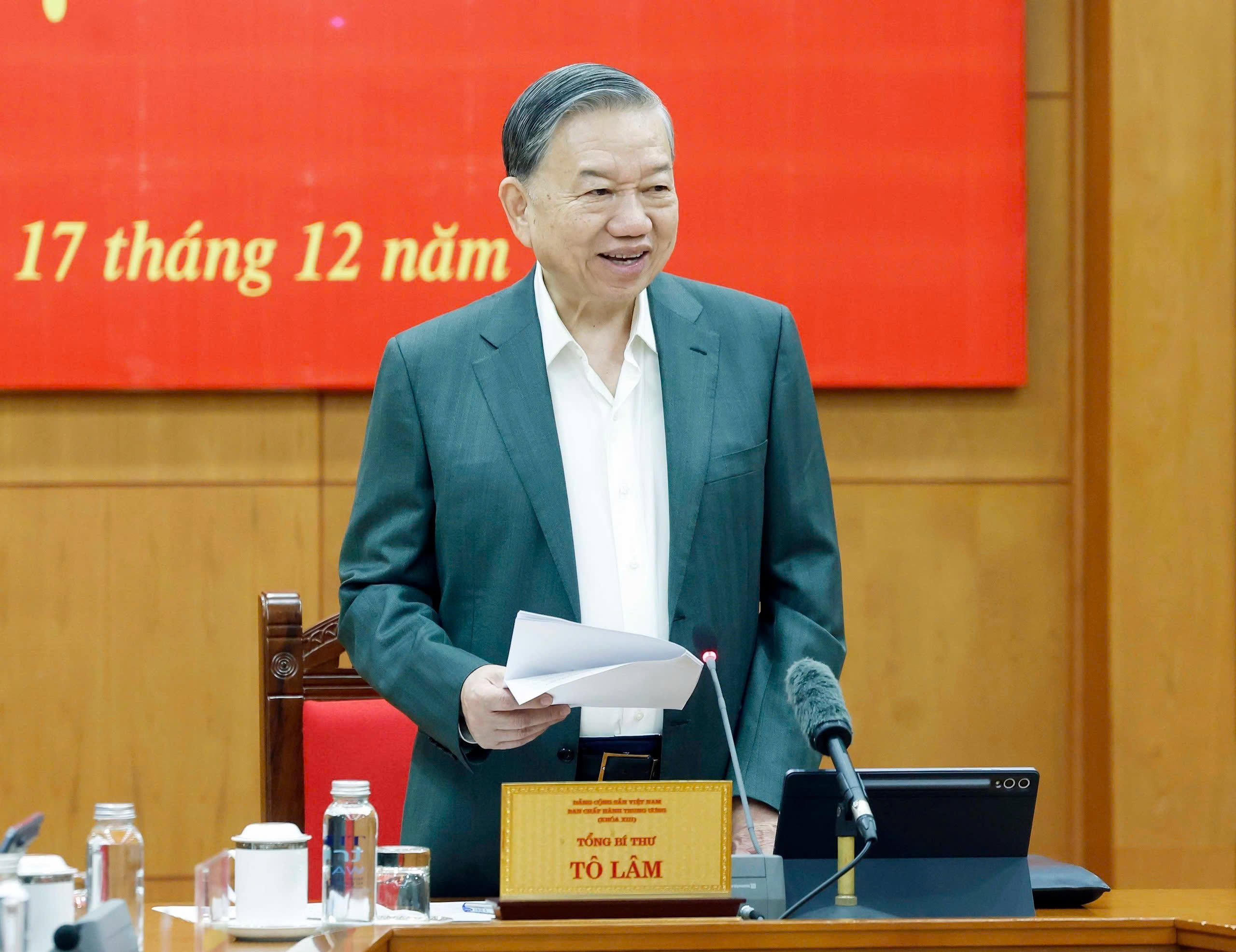 Tổng Bí thư: Sớm triển khai các chính sách đặc thù về Trung tâm tài chính quốc tế, tài sản mã hóa 1 Tổng Bí thư - Ảnh 1.