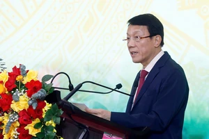 Bộ trưởng Lương Tam Quang: Ngành công an tập trung củng cố 'vành đai an ninh', 'hàng rào mềm'