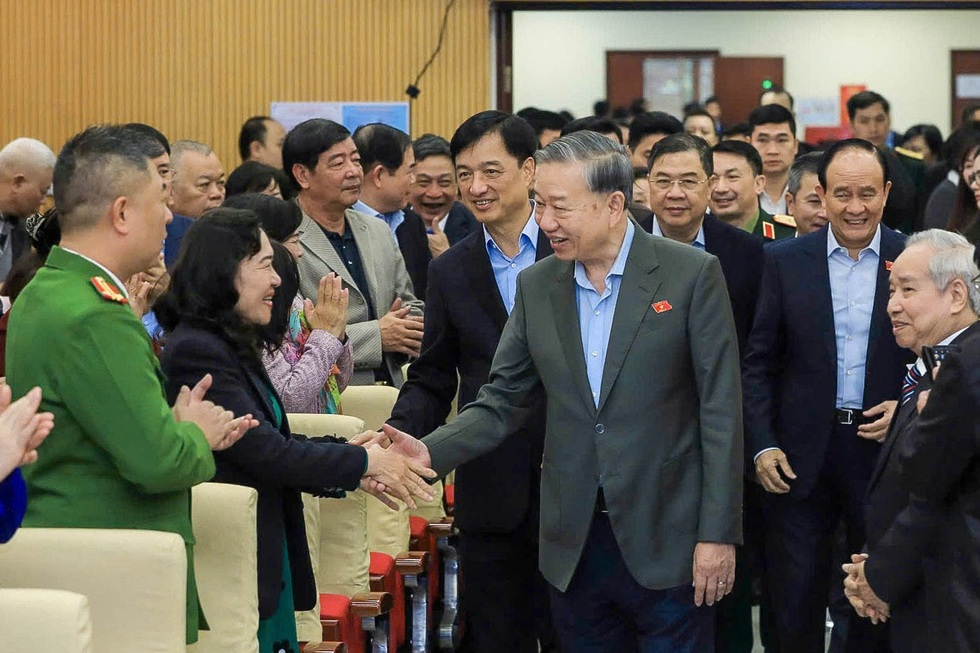 Tổng Bí thư nêu những nhiệm vụ ưu tiên của đất nước trong nhiệm kỳ tới - 1