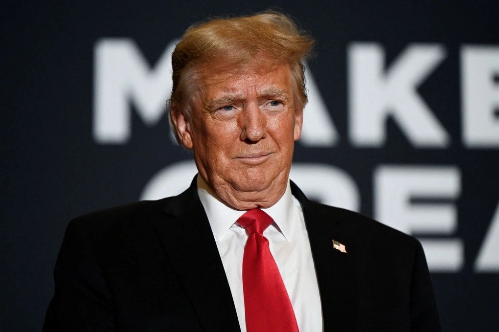 Tổng thống Mỹ đặt mục tiêu đưa người trở lại Mặt trăng vào năm 2028 - 1