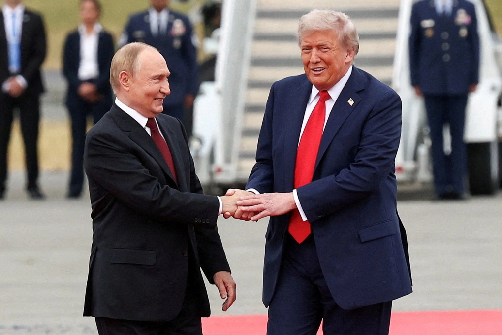 Tổng thống Trump: Tổng thống Putin muốn kết thúc cuộc chiến ở Ukraine - 1