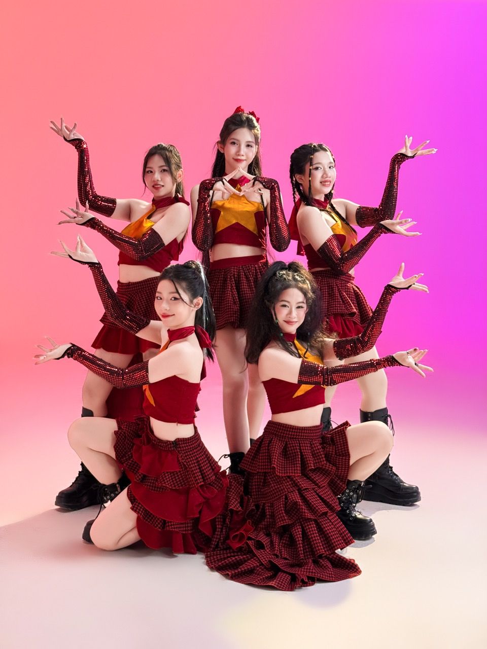 Top thảm họa âm nhạc 2025: Không ai nhường ai, xem mà ngại hết cả người!- Ảnh 1.