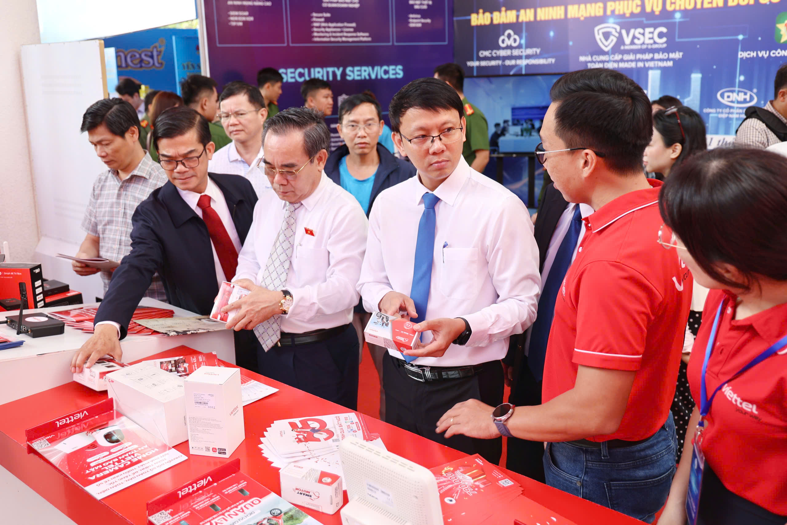 Trải nghiệm thực tế - chìa khóa tạo niềm tin công nghệ số- Ảnh 1.