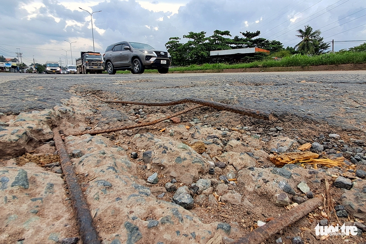 Trạm thu phí BOT quốc lộ 51: Địa phương yêu cầu tháo dỡ, nhà đầu tư cùng ngân hàng đòi gia hạn 1 Trạm thu phí BOT - Ảnh 1.