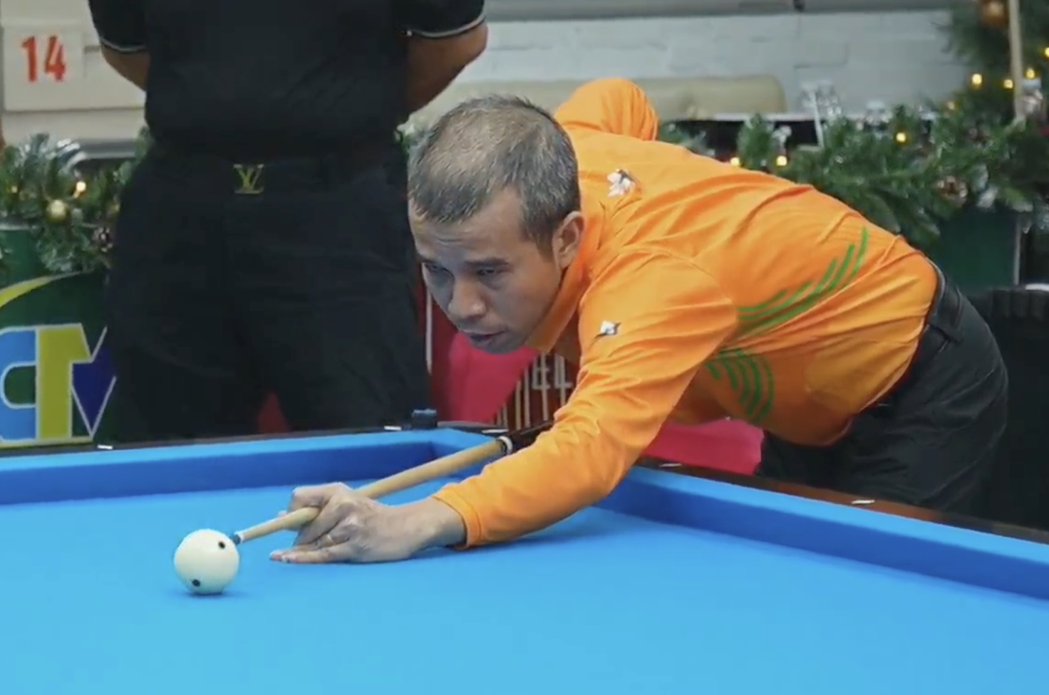 Billiards: Trần Quyết Chiến tung siêu phẩm, thắng thuyết phục Bao Phương Vinh- Ảnh 1.