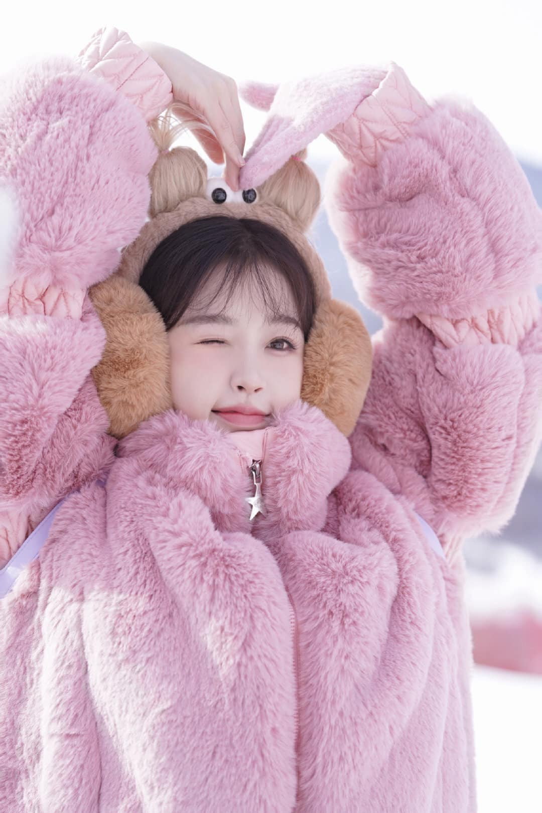 5 ngôi sao diễn dở nhất Trung Quốc 2025: Triệu Lệ Dĩnh thất bại cùng cực, hạng 1 bị đòi đuổi khỏi showbiz- Ảnh 1. 5 ngôi sao diễn dở nhất Trung Quốc 2025: Triệu Lệ Dĩnh thất bại cùng cực, hạng 1 bị đòi đuổi khỏi showbiz- Ảnh 1.