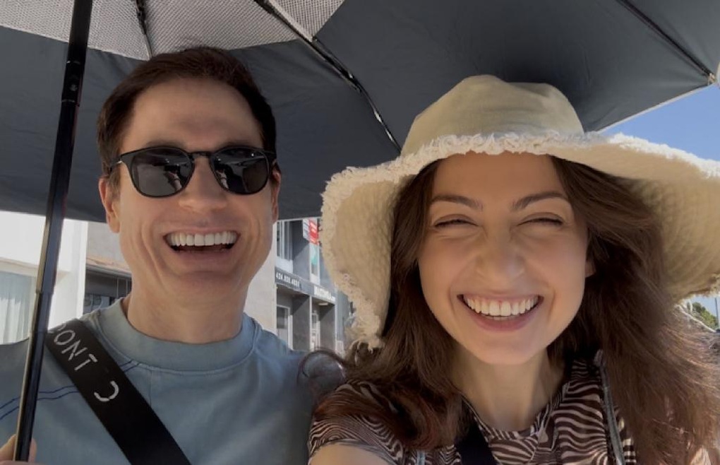 Triệu phú chi 2 triệu USD/năm để chống già công khai bạn gái kém 21 tuổi - 1