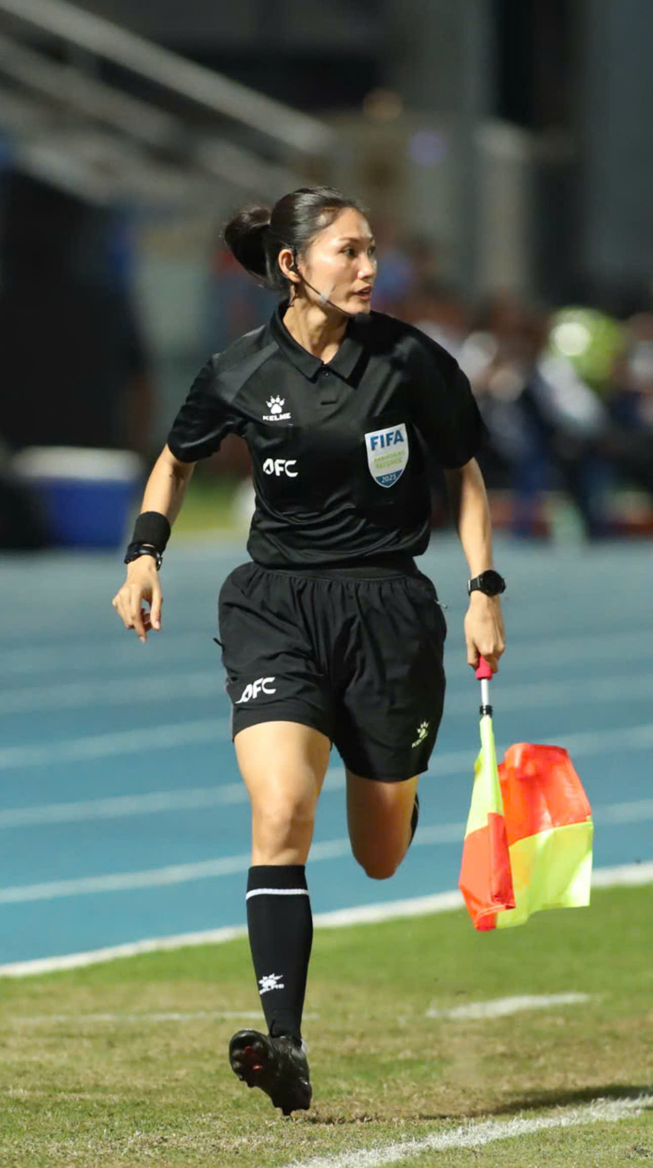 Trợ lý trọng tài người Lào cơ mà, sao đổ lỗi Thái Lan? 2 Truyền thông Thái Lan: