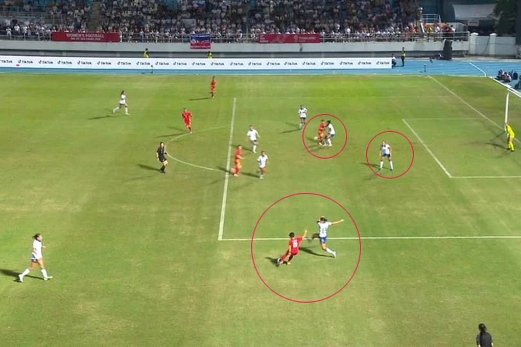 Trọng tài khiến tuyển nữ Việt Nam mất HCV “chạy trốn” khỏi mạng xã hội - 1