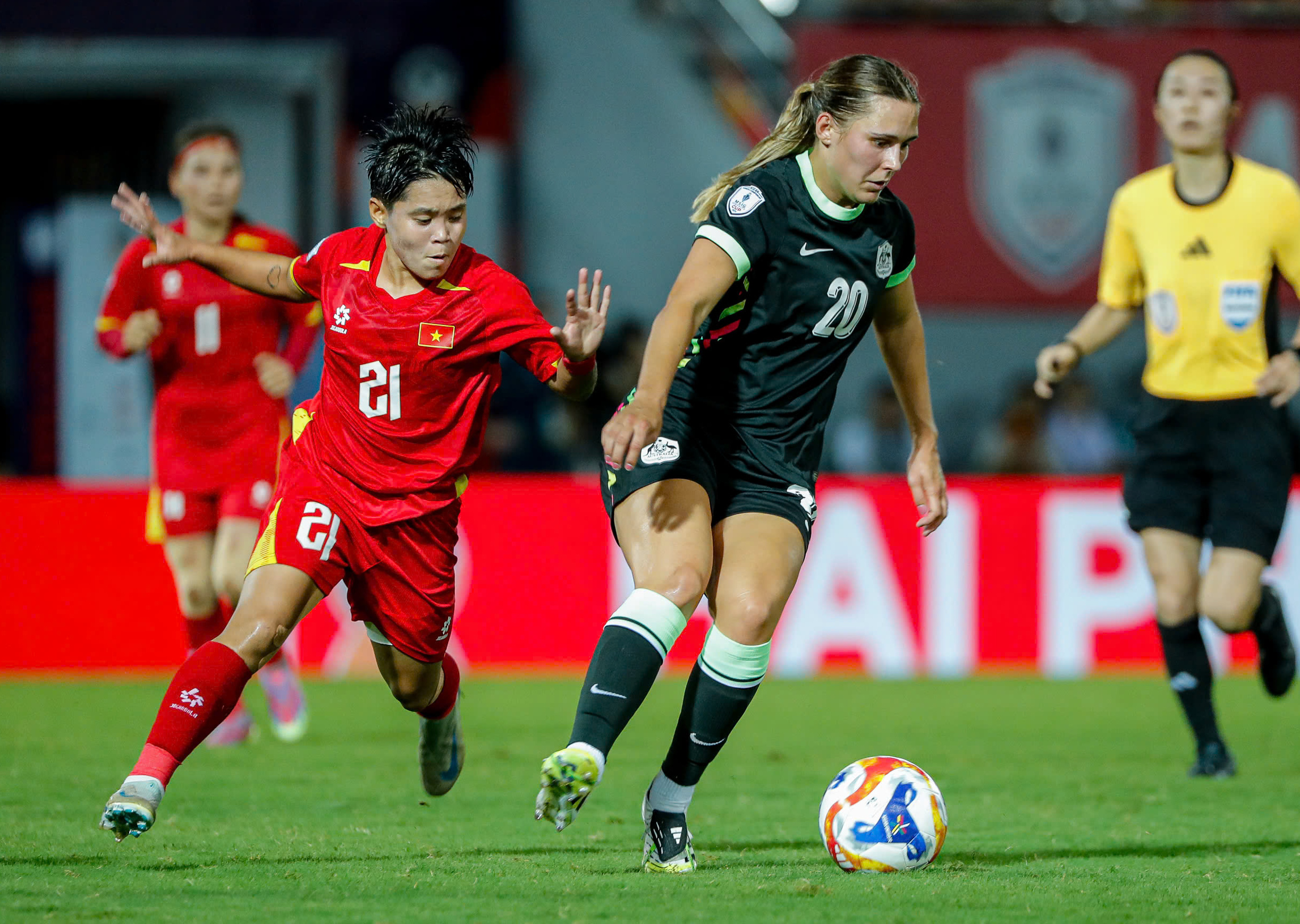 Đội tuyển nữ Việt Nam chốt lực lượng đá SEA Games: Trụ cột bị loại, rất sốc!- Ảnh 2.