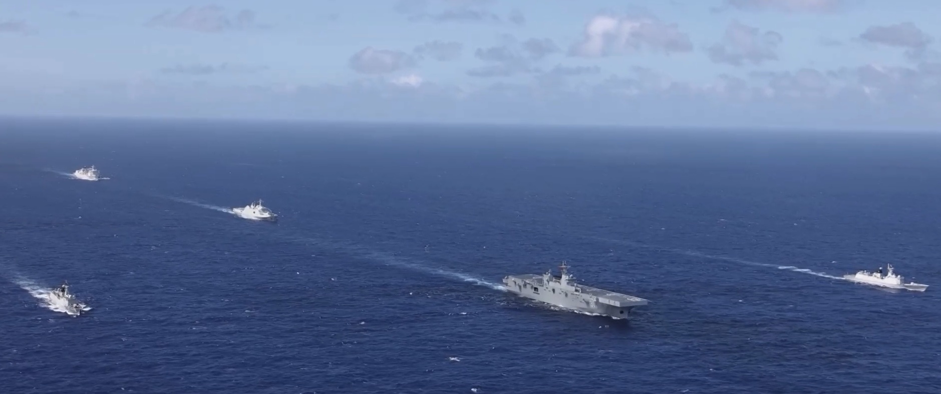 Trung Quốc lại cấp tập gia tăng quân sự ở Biển Đông - Ảnh 1. Trung Quốc lại cấp tập gia tăng quân sự ở Biển Đông - Ảnh 1.