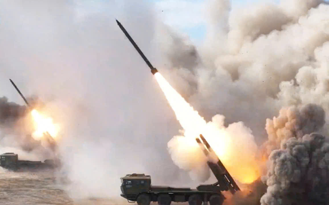 Trung Quốc tập trận bao vây Đài Loan - Ảnh 1. Trung Quốc tập trận bao vây Đài Loan - Ảnh 1.