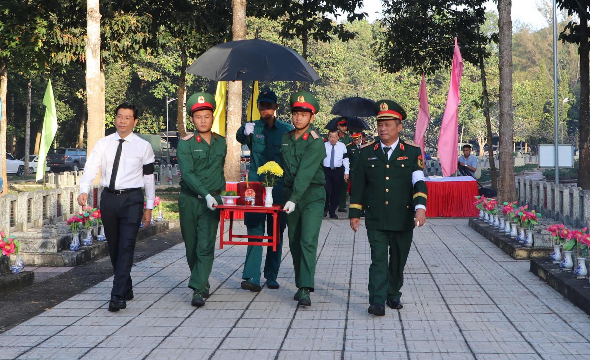 liệt sĩ - Ảnh 1.