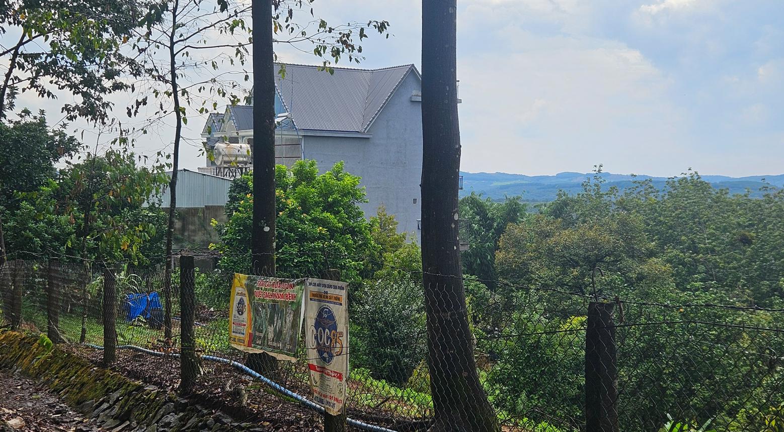 Truy tố Lê Sỹ Tùng, kẻ dùng súng thảm sát 3 người trong 1 gia đình ở Đồng Nai- Ảnh 1. Truy tố Lê Sỹ Tùng, kẻ dùng súng thảm sát 3 người trong 1 gia đình ở Đồng Nai- Ảnh 1.