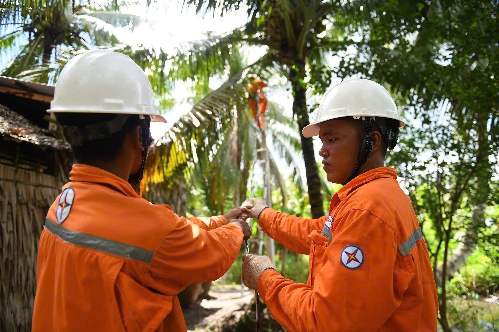 Từ 2027, người dùng điện tự lựa chọn nhà cung cấp điện với giá thỏa thuận? 1 Từ 2027, người dùng điện tự lựa chọn nhà cung cấp điện với giá thỏa thuận - Ảnh 1.