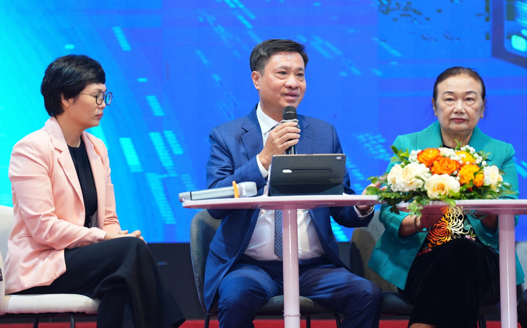 Tức tốc thống kê hàng tồn của hộ kinh doanh để có hướng xử lý 1 Tức tốc thống kê hàng tồn của hộ kinh doanh để có hướng xử lý phù hợp - Ảnh 1.