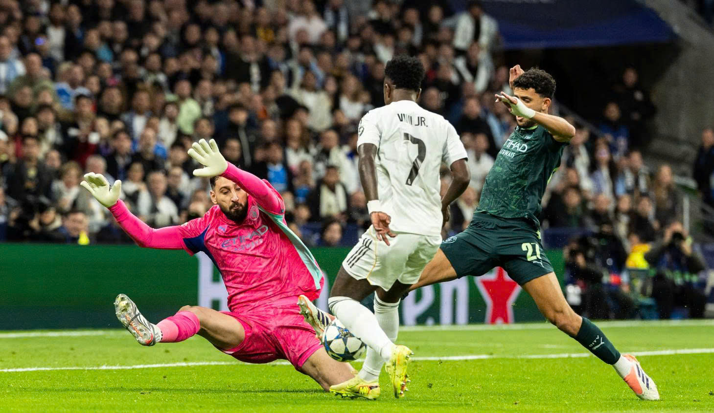 Tương lai bất định của Xabi Alonso tại Real Madrid 1 Tương lai bất định của Xabi Alonso tại Real Madrid - Ảnh 1.