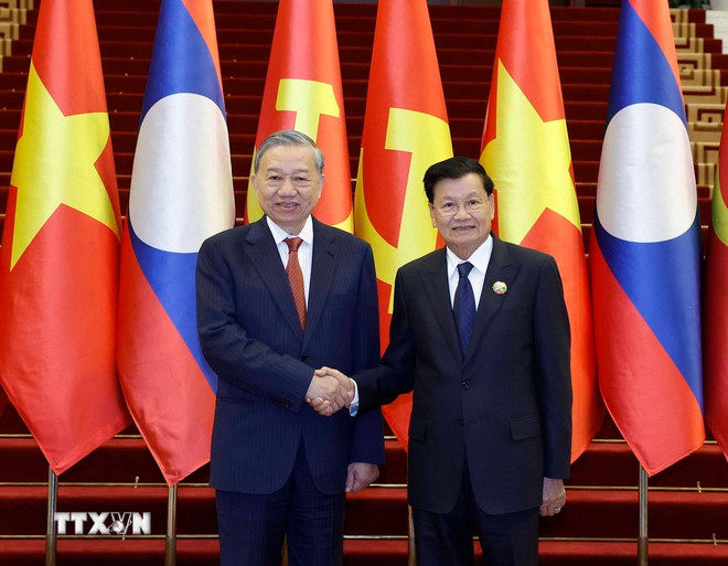 Tuyên bố chung Việt Nam 1 Tuyên bố chung Việt Nam-Lào nhân chuyến thăm của Tổng Bí thư Tô Lâm tới Lào - Ảnh 1.