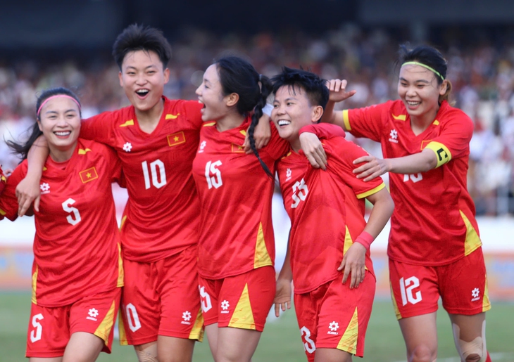 tuyển nữ việt nam - Ảnh 1.
