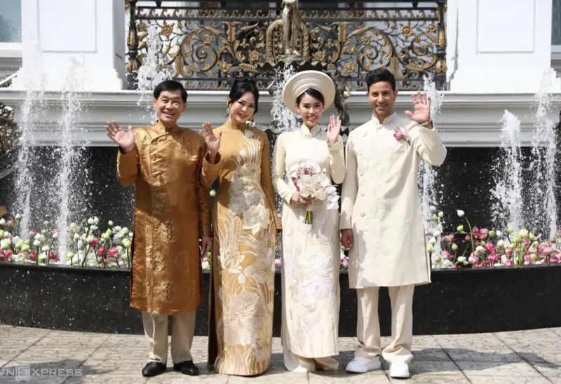 Tỷ phú Johnathan Hạnh Nguyễn tổ chức siêu đám cưới cho con gái: Nhận xét từ truyền thông quốc tế 1 Ty phu Johnathan Hanh Nguyen to chuc sieu dam cuoi