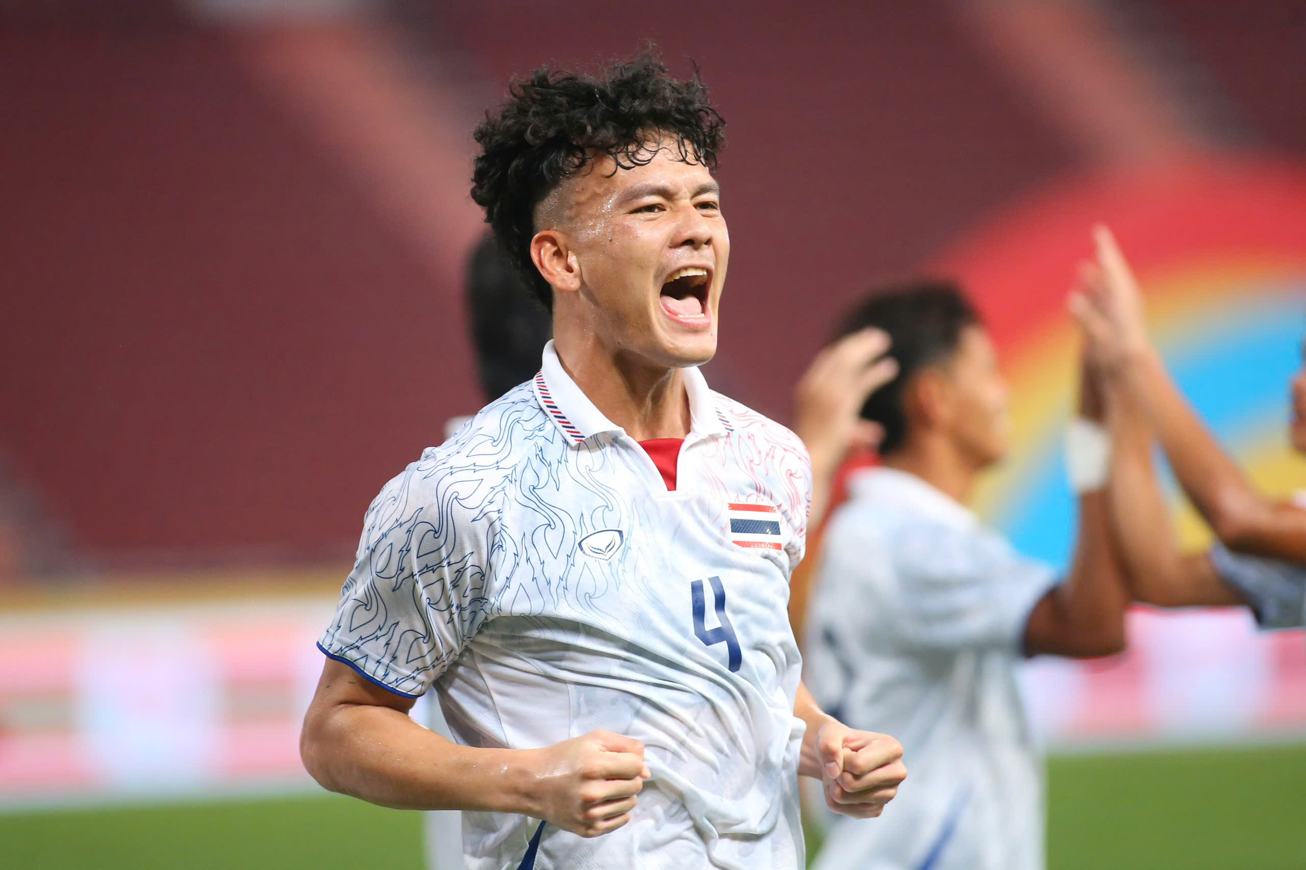 U.23 Thái Lan được Madam Pang thưởng nóng, HLV Thawatchai tiết lộ từng sợ thua Đông Timor- Ảnh 1.