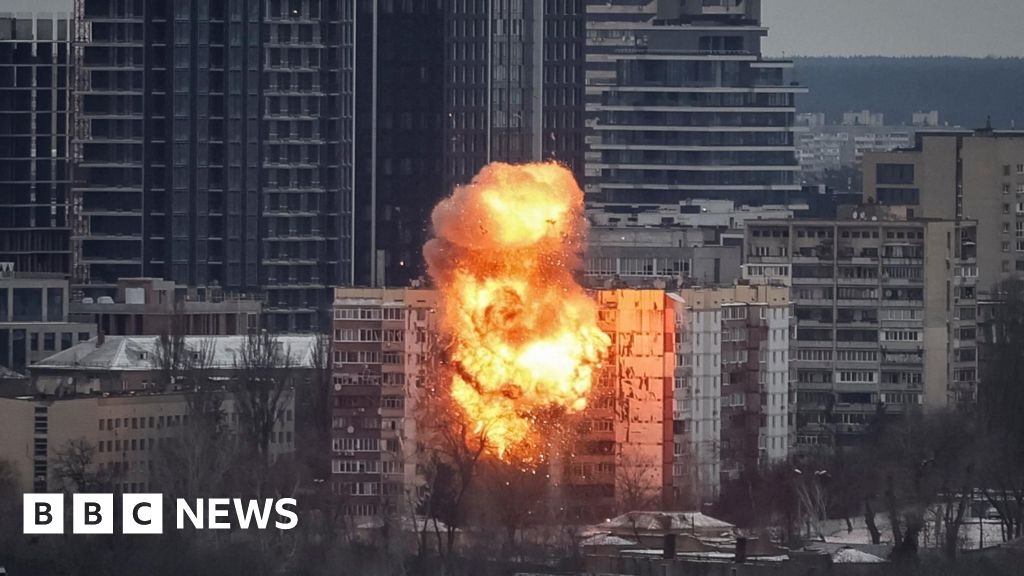 Ukraine “đỏ lửa” ngay trước khi Mỹ - Ukraine gặp nhau - Ảnh 1.