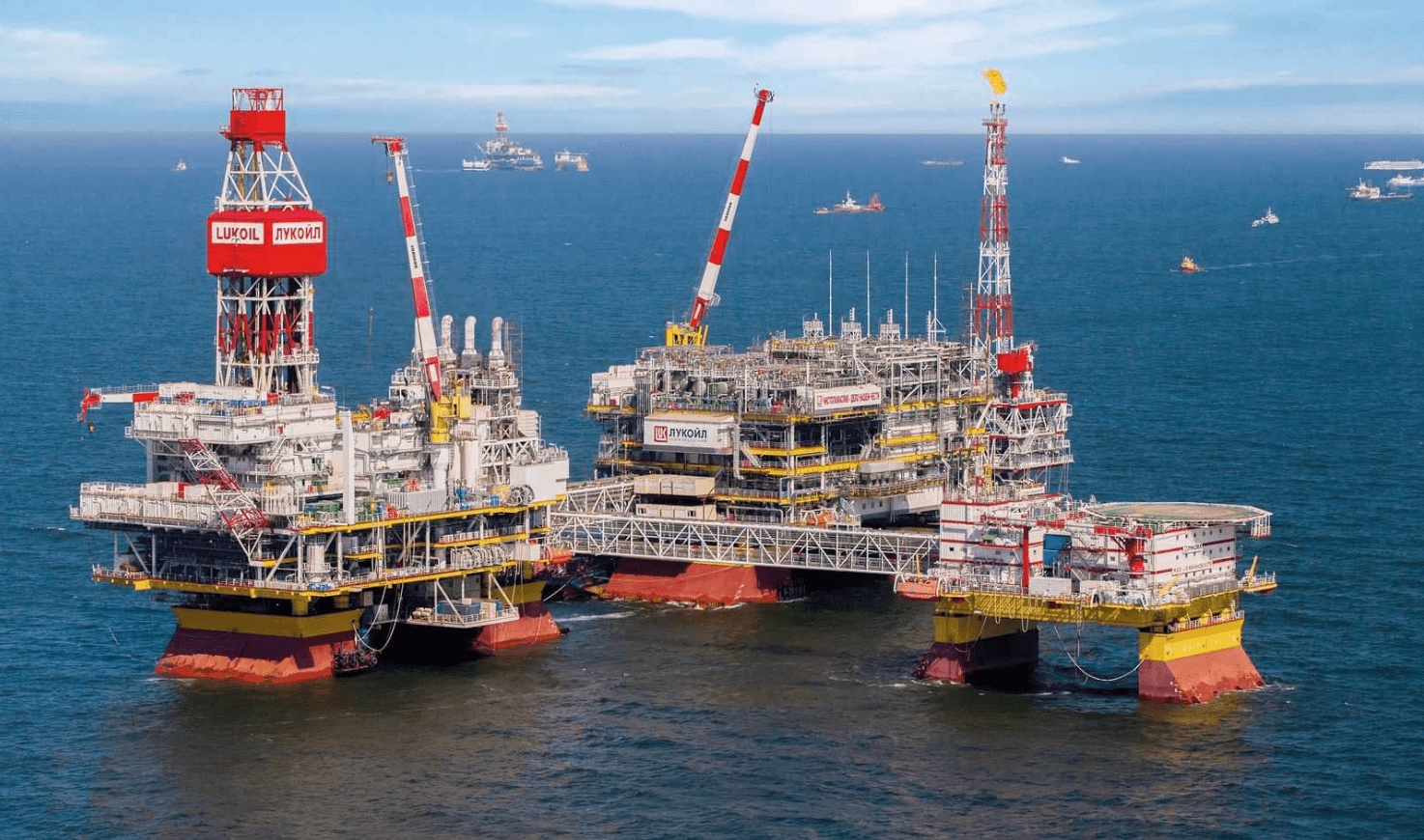 Chiến sự Ukraine ngày 1.387: Ukraine tấn công giàn khoan Nga tận biển Caspi - Ảnh 1.