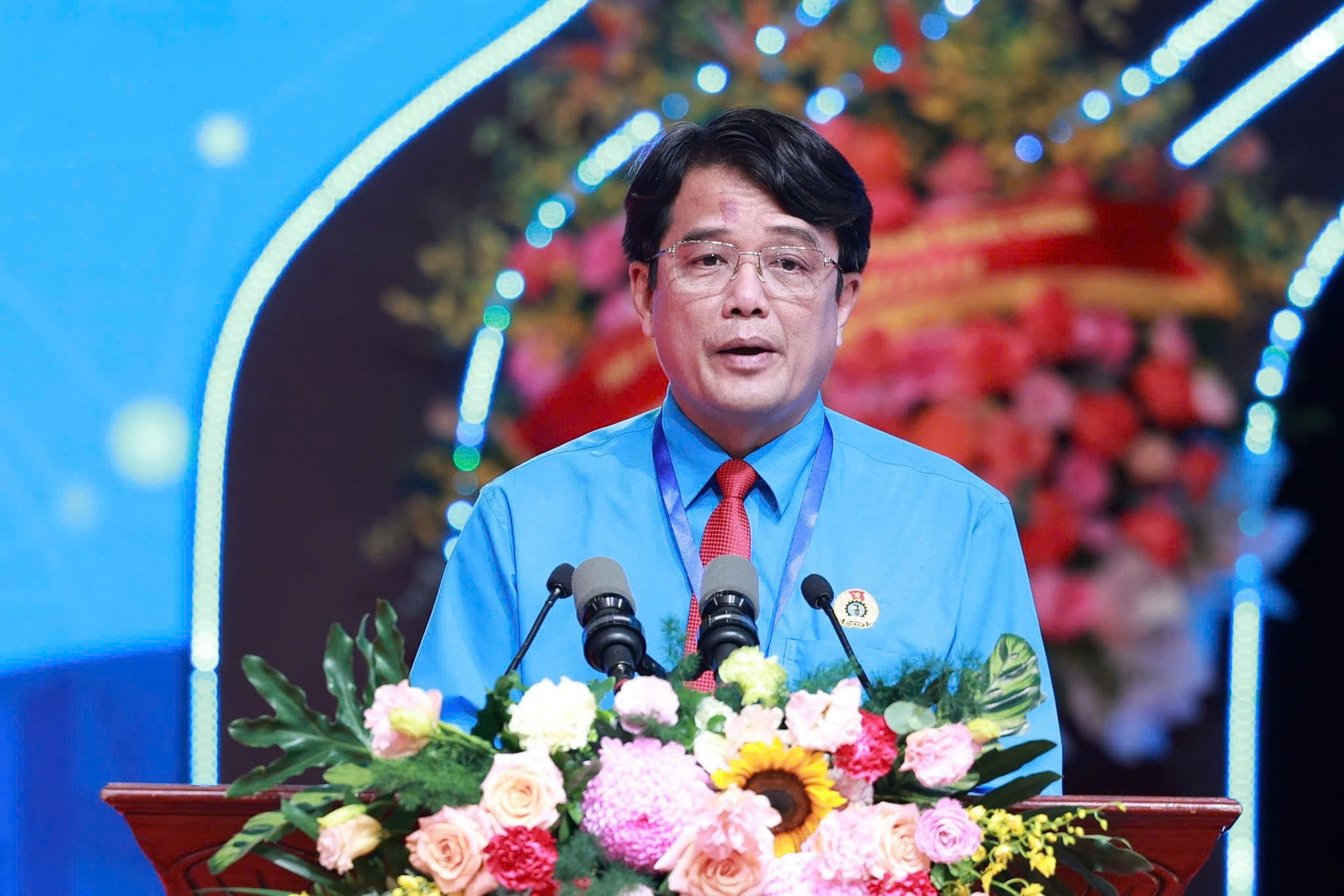 Công đoàn TP HCM: Ứng phó nhanh, hoạt động hiệu quả - Ảnh 1.