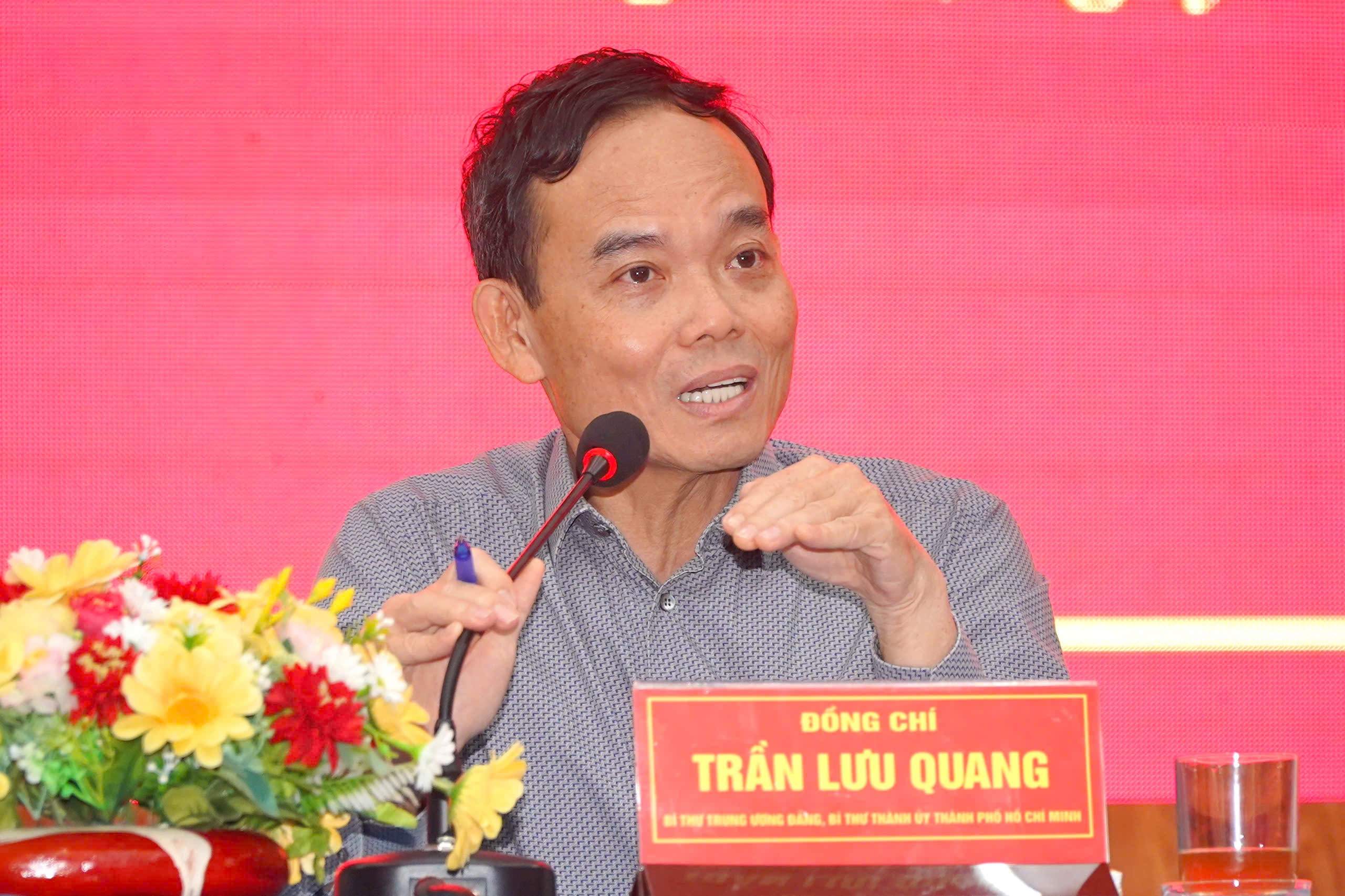 Vận hành bến xe buýt Lê Minh Xuân 1 Thông tin nổi bật tại TPHCM 16-12: Vận hành bến xe buýt Lê Minh Xuân - Ảnh 1.