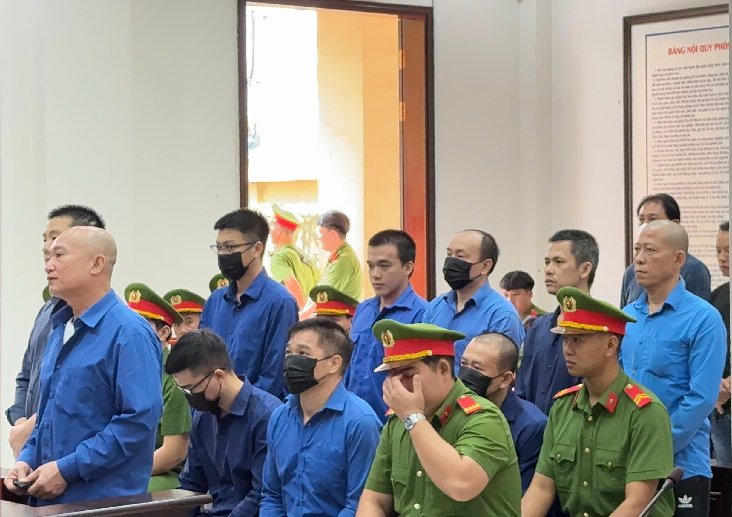 Vì sao súng , đạn trong vụ Bình kiểm chưa bị tiêu hủy ngay lập tức? - Ảnh 1.