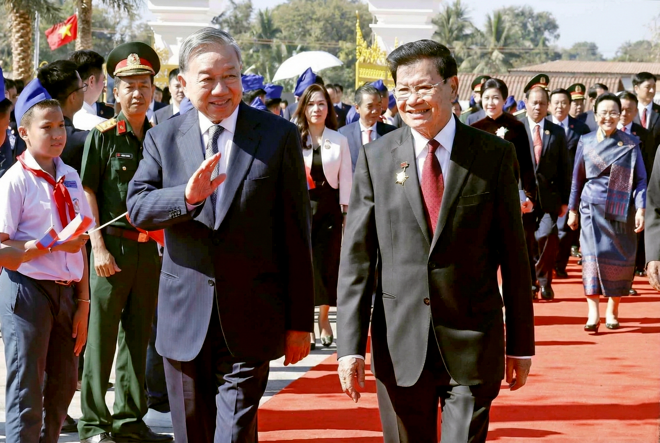 Việt - Lào và giai đoạn 'gắn kết chiến lược' - Ảnh 1.