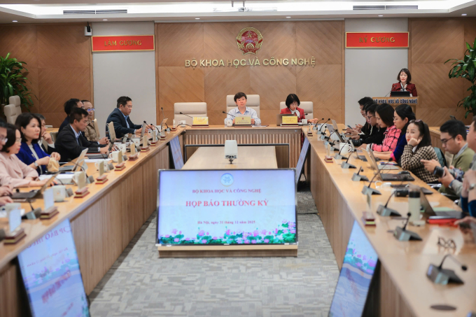 Họp báo tháng 12 của Bộ Khoa học và Công nghệ. Ảnh: Thùy Linh